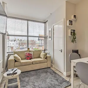  Holiday home Windsor View - Uk38659